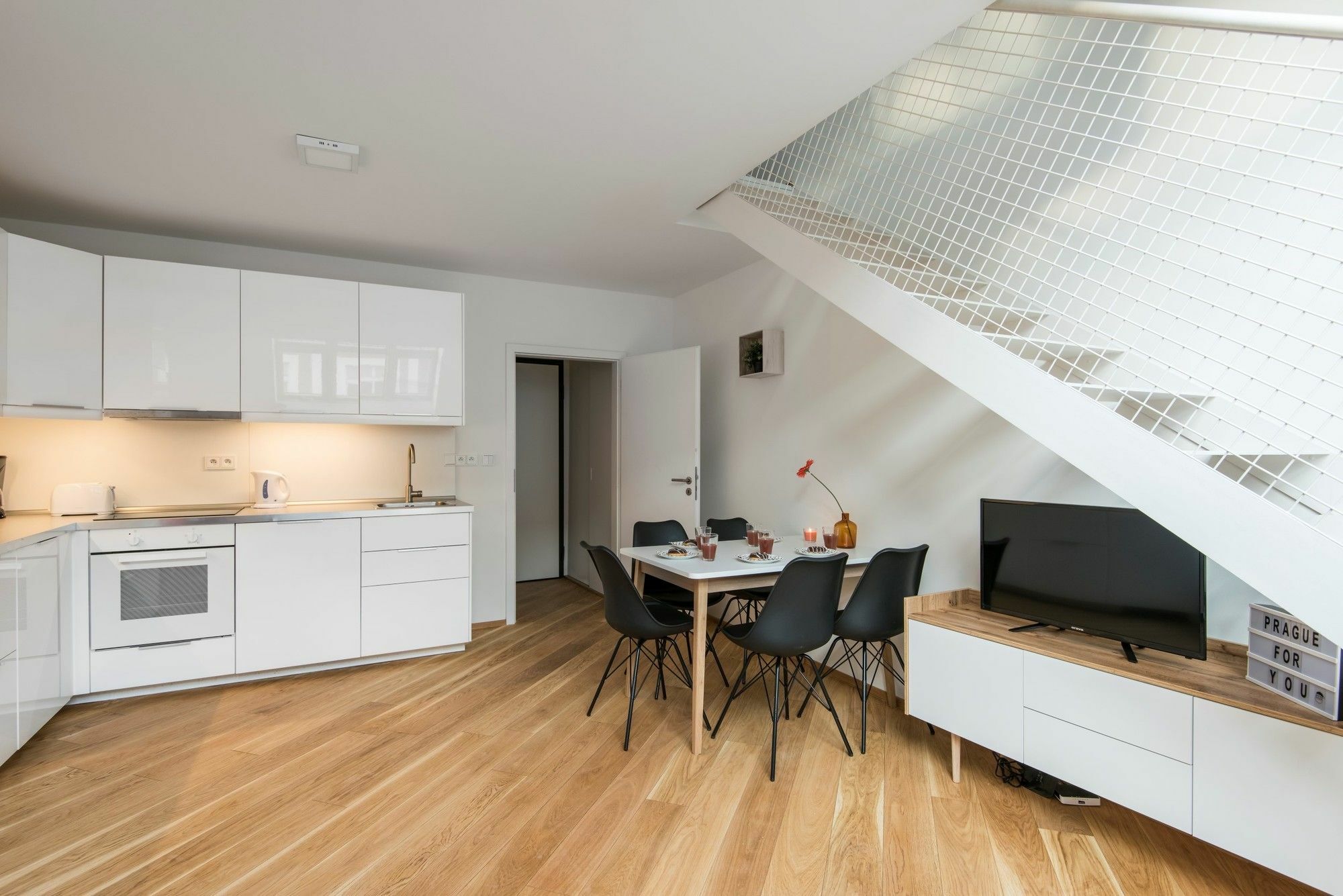 Rehorova Apartments Прага Екстериор снимка