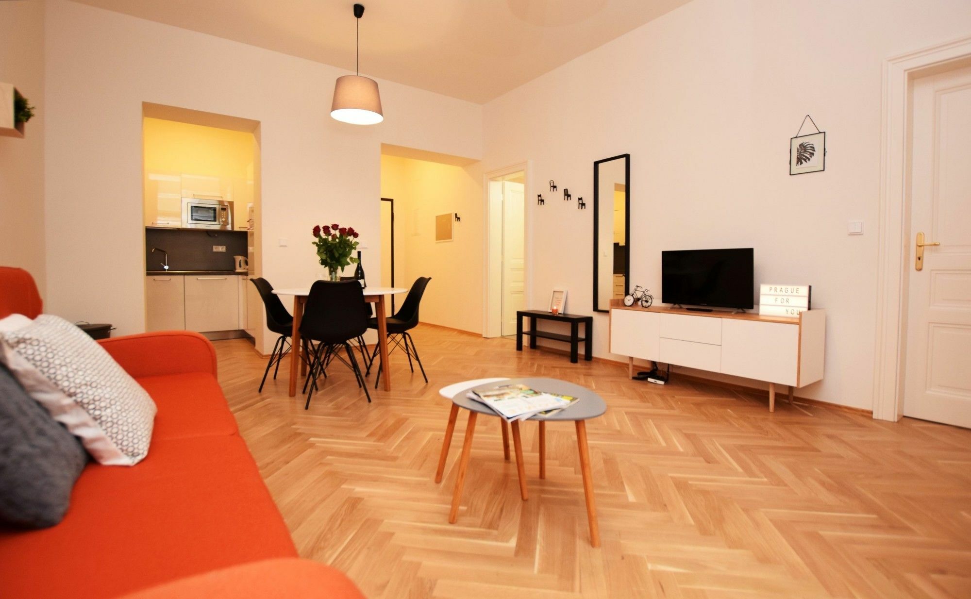 Rehorova Apartments Прага Екстериор снимка