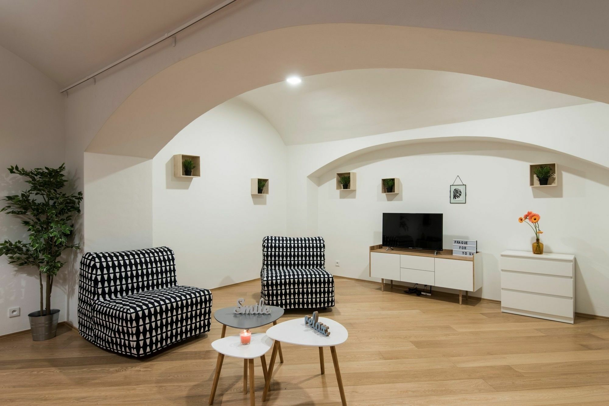 Rehorova Apartments Прага Екстериор снимка